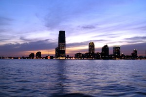 世界举重公开赛赛后科研成果产业化首批试点启动，世界举重冠军赛